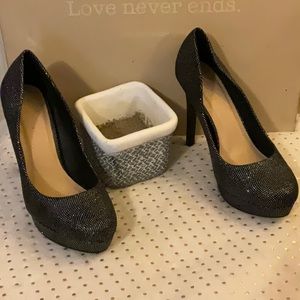 Gray Glittery Pumps size 9